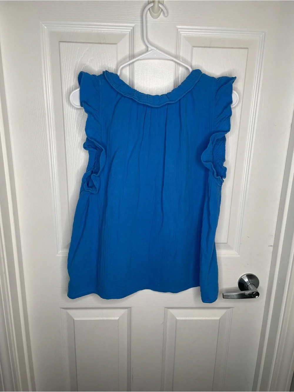 Xirena 100% Cotton Poplin Ruffle Trim V-Neck Tank Top Gauzy in Nautical Blue S - Picture 4 of 11